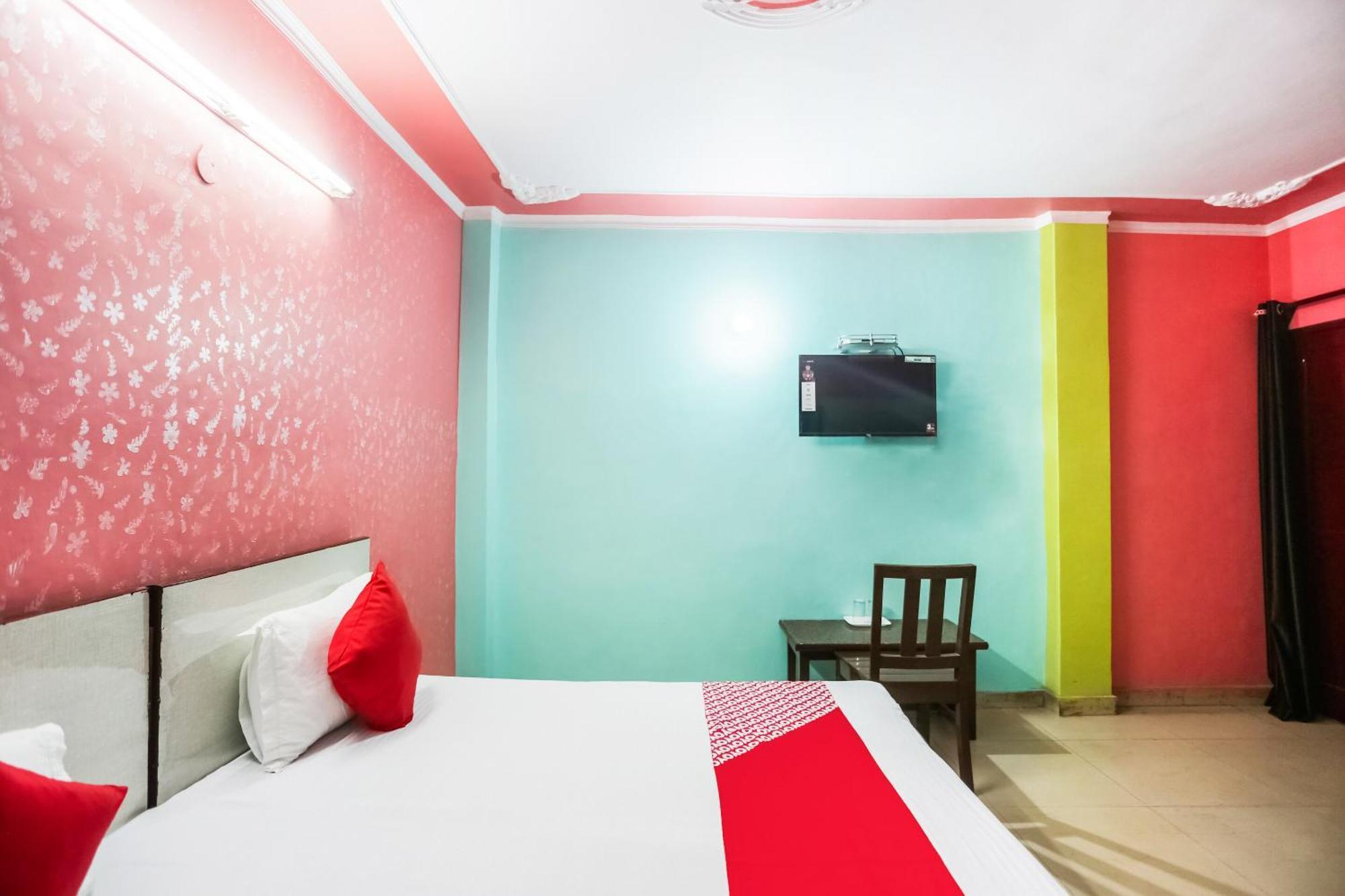 Hotel O Lotus Home Stay New Delhi Exterior photo