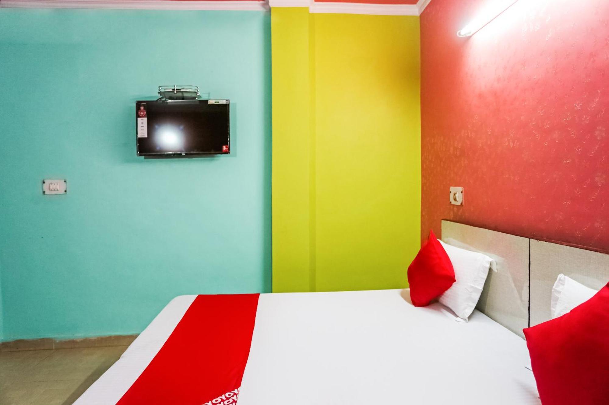 Hotel O Lotus Home Stay New Delhi Exterior photo